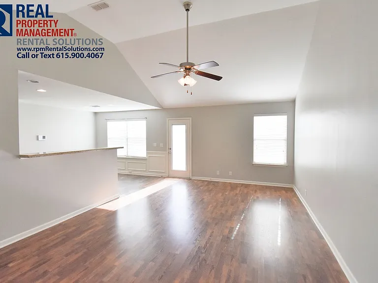 1613 Ursuline Ln — Photo 8