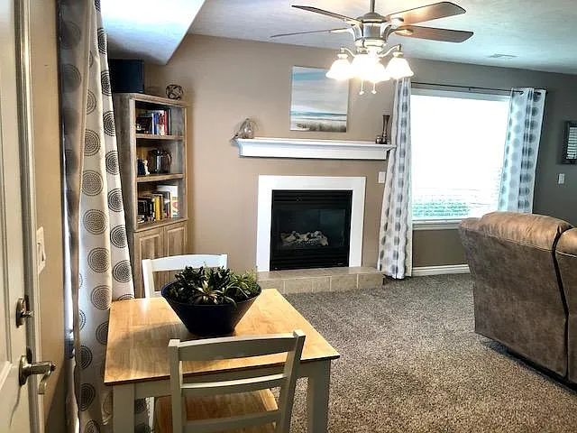 561 E Purple Lilac Ln — Photo 6