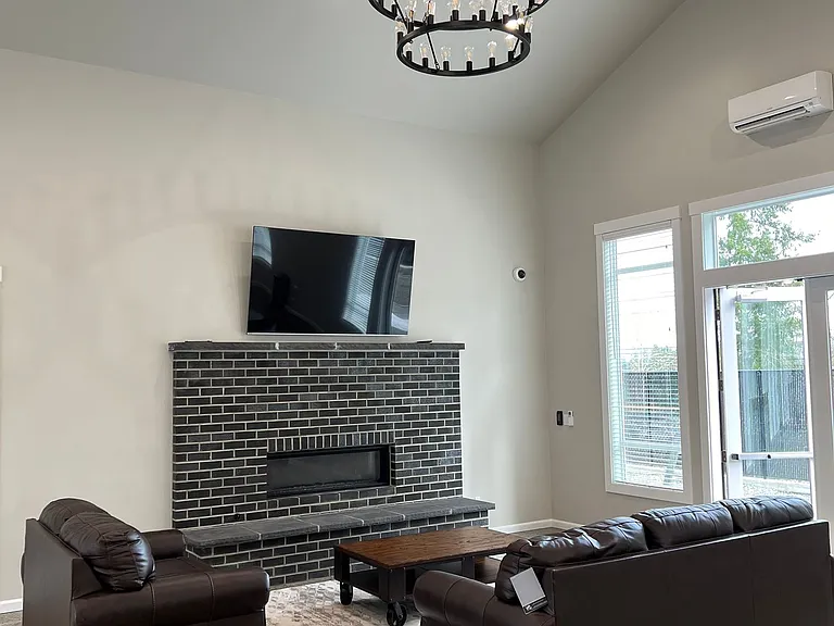 410 Apartments in Beautiful Bonney Lake, Washington — Photo 3