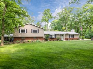 13205 Spring Blossom Trl, Chesterland, OH 44026