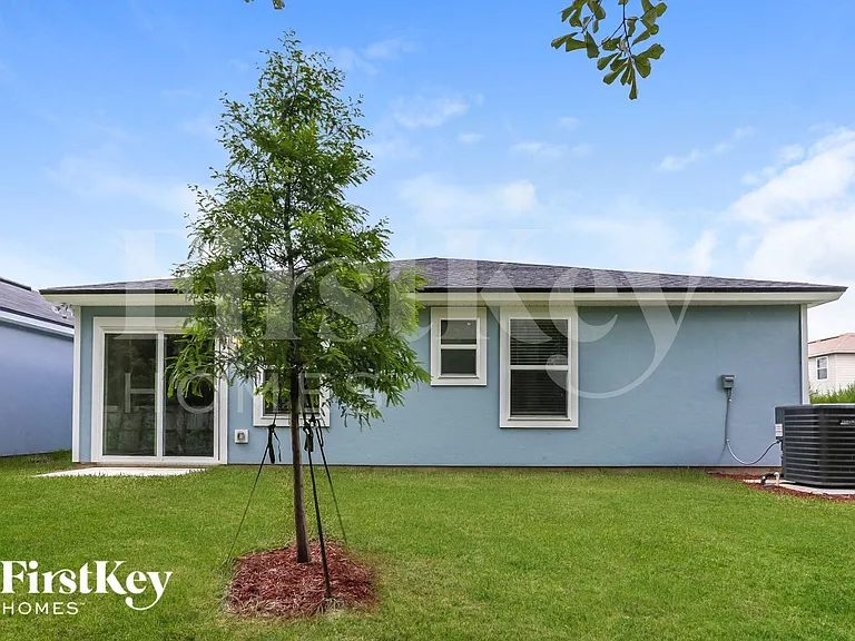 11385 Margarets Landing Pl — Photo 14