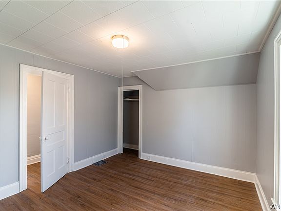 5th image of 3778 McKoon Ave