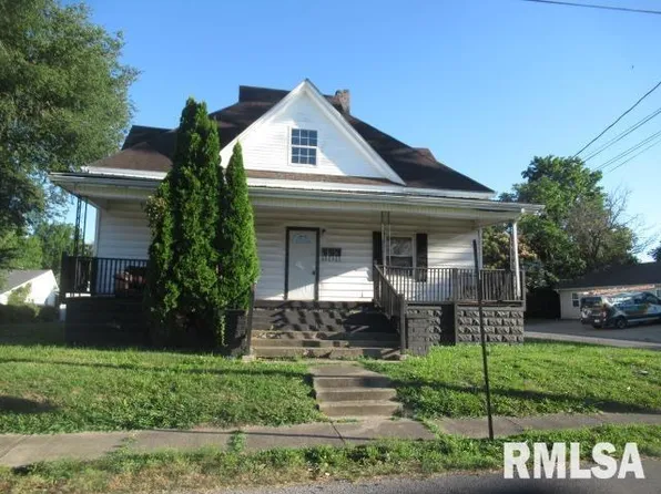 503 E College St, Marion, IL 62959