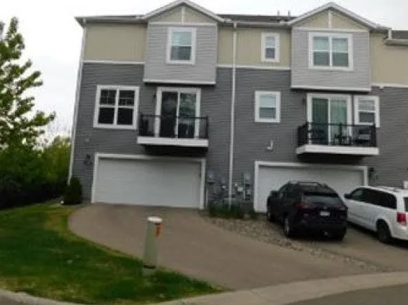 2185 Gateway Curv N, Saint Paul, MN 55109