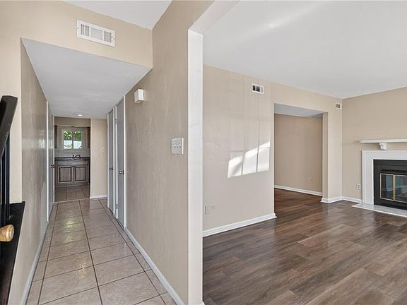 4th image of 331 47th St