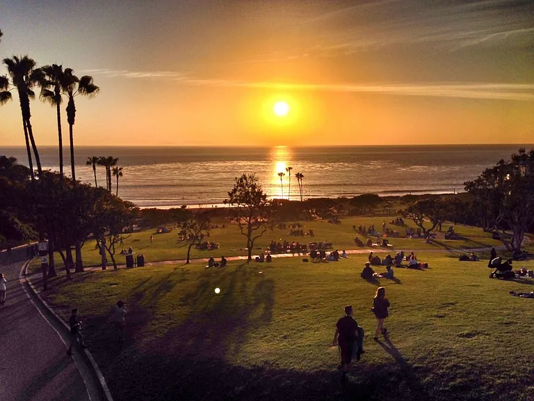 Salt Creek Park with ocean shimmers.
