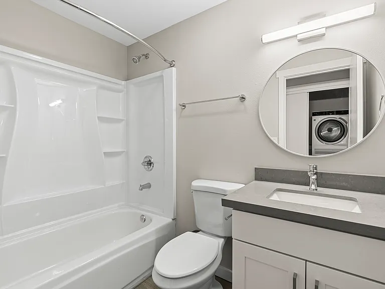 1055 Puget Dr #2 — Photo 5