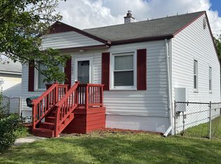 15683 Frazho Rd, Roseville, MI 48066