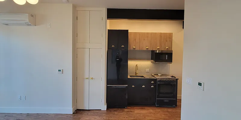 Rented by Highline Residential | media 4