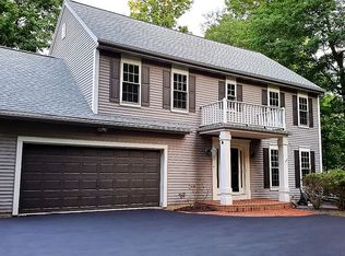 5420 Bauers Dr, West Bend, WI 53095
