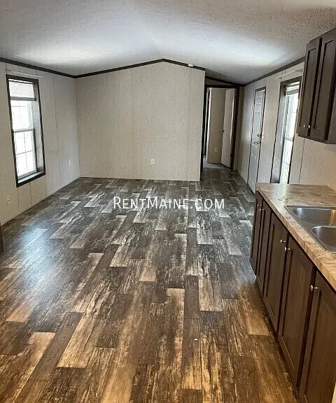799 Stillwater Ave #4 — Photo 2