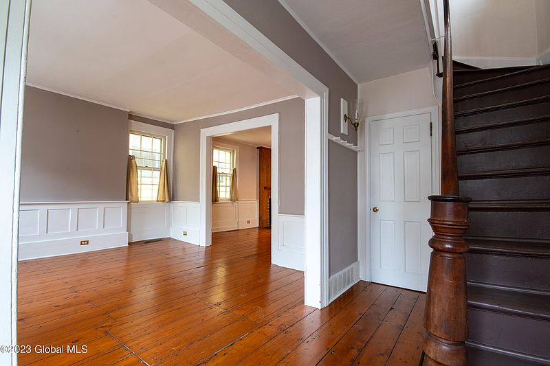 3rd image of 17 North Street