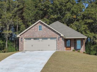80 Meadow Breeze Rd, Sumrall, MS 39482
