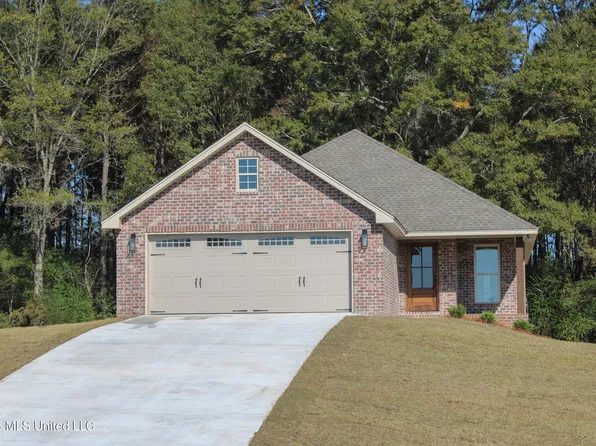 80 Meadow Breeze Rd, Sumrall, MS 39482