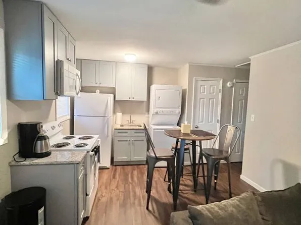 1123 S Victory St APT B, Little Rock, AR 72202