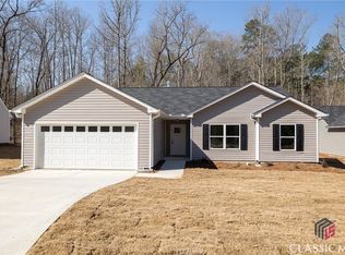 325 Woodview Ct, Bogart, GA 30622