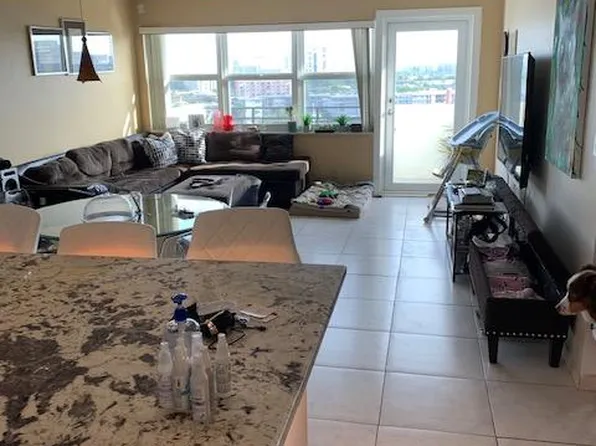 401 Golden Isles Dr APT 1116, Hallandale, FL 33009