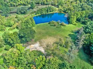 1N611 Indian Knoll Rd, West Chicago, IL 60185