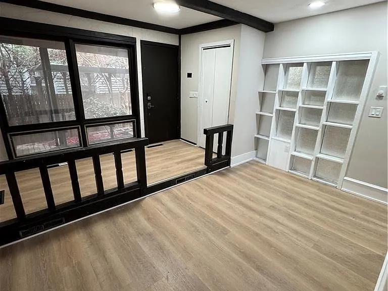 702 Walnut St #1 — Photo 4