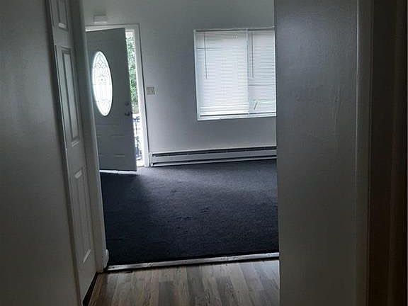 2nd image of 824 E 8th St