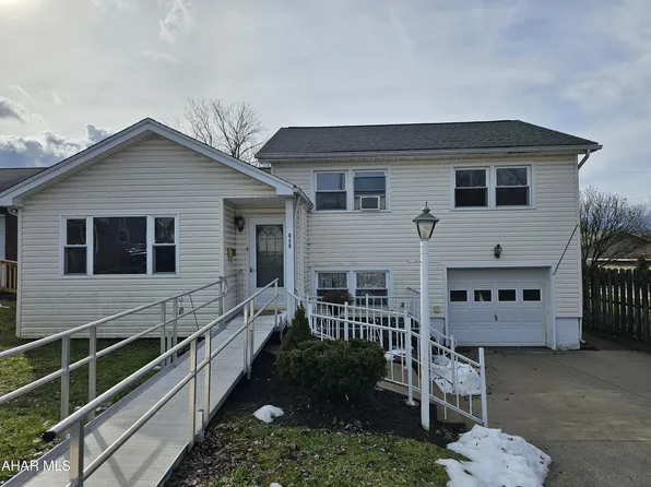 308-310 Emerson Ave, Altoona, PA 16602