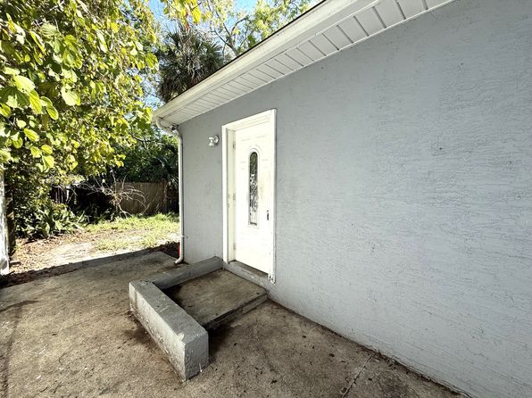 415 S Robbins Ave APT B