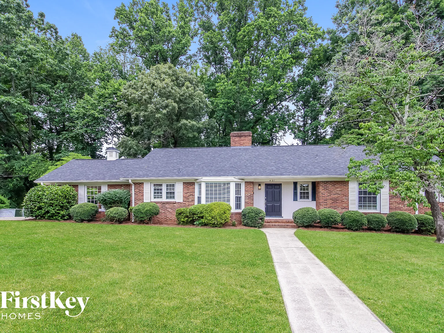 3 bed, 2.0 bath, 1875 sqft, $2,350 — Photo 1