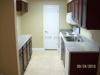 2451 N Rainbow Blvd Unit 2006, Las Vegas, NV, 89108