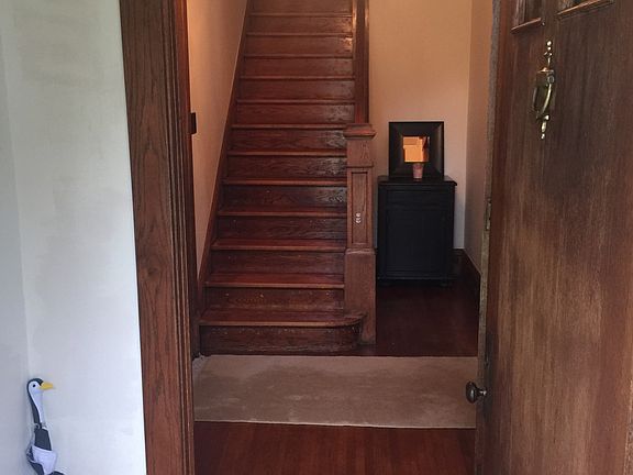 5th image of 1800 Portland Ave