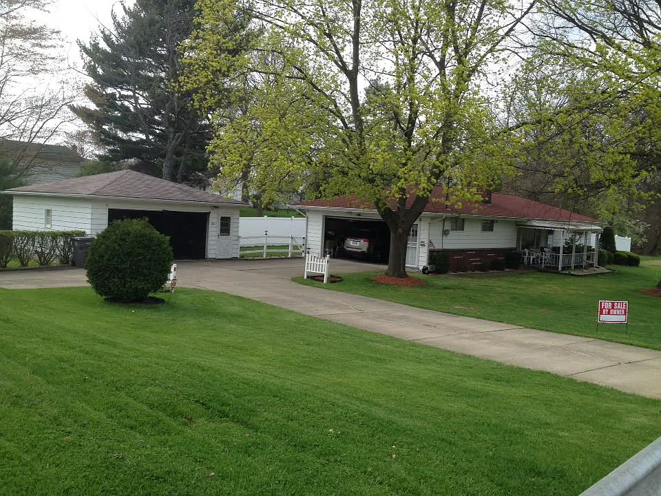 482 N Osborn Ave photo 1