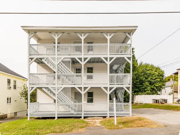 133 Baker St APT 3, Gardner, MA 01440