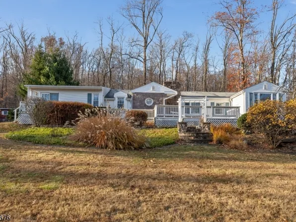 72 Woodschurch Rd, Readington Twp., NJ 08822