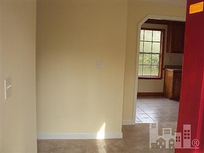4th image of 4767 Oakview Drive
