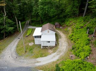 112 Maurauder Ln, Dingmans Ferry, PA 18328