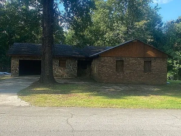 2172 Hi Roc Cir NE, Conyers, GA 30012