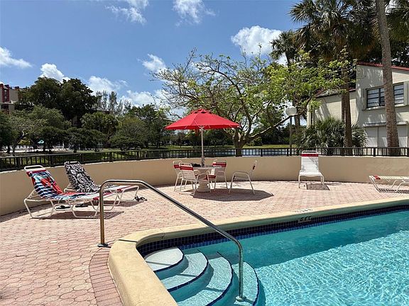 2nd image of 2314 S Cypress Bend Drive Unit 614