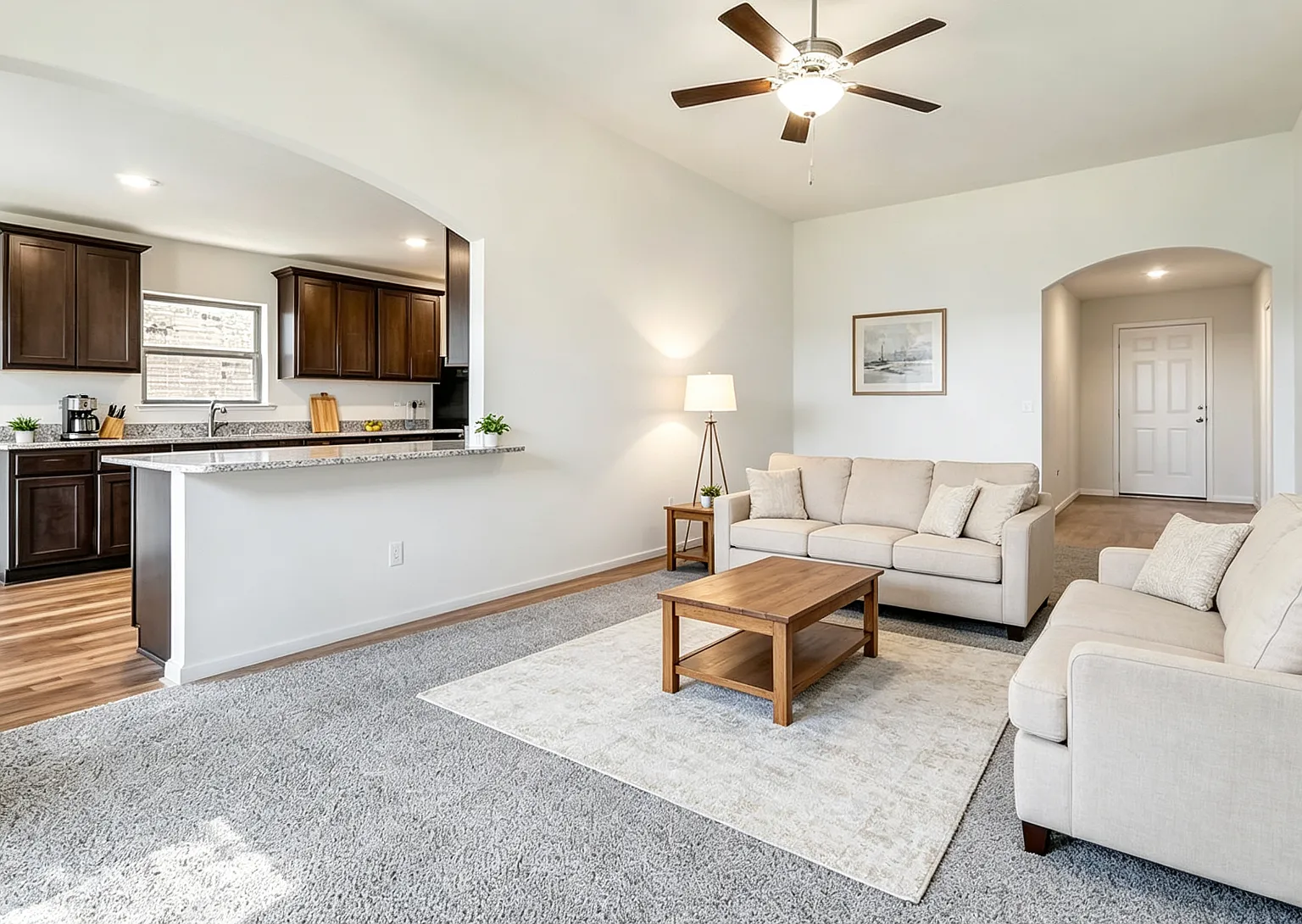 3 bed, 1643 sqft, $1,999 — Photo 4