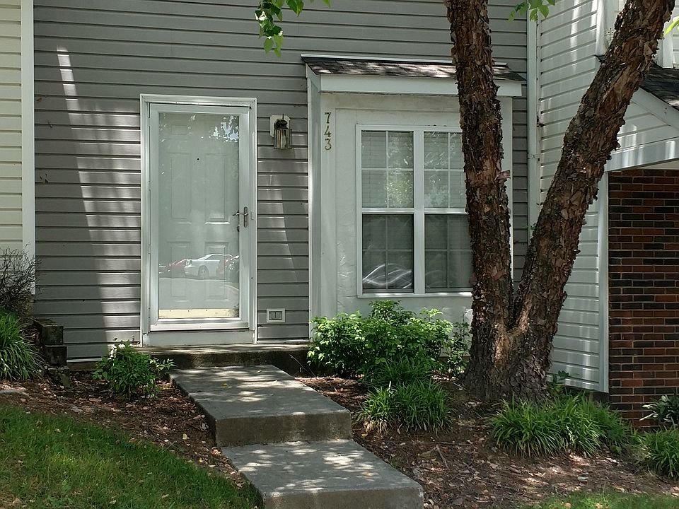 2nd image of 743 Mountainwater Dr