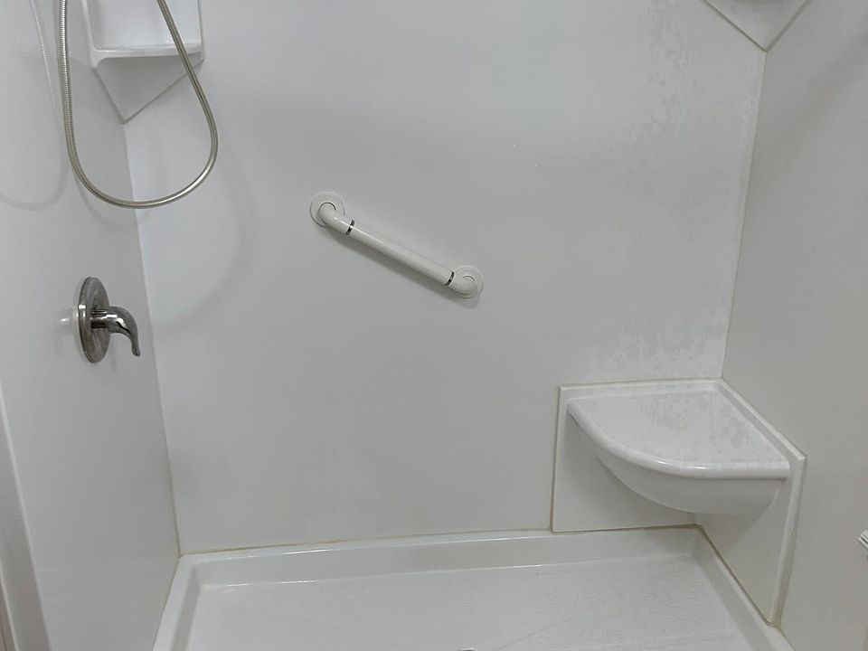 2nd image of 1055 Cedar Cir