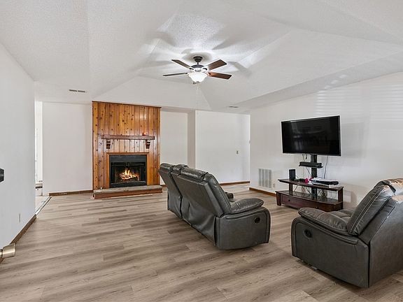 4th image of 248 Liberty Tree Rd