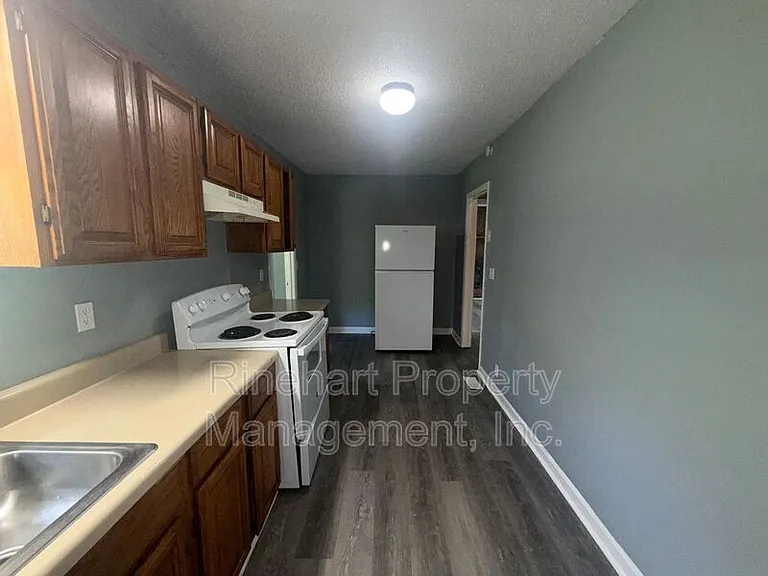 6087 Old York Rd — Photo 5
