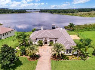 17050 Royal Palm Dr, Groveland, FL 34736