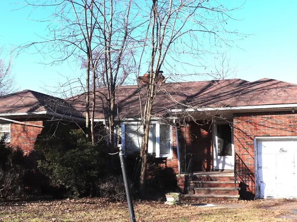 1 Broad Ave, Edison, NJ 08820