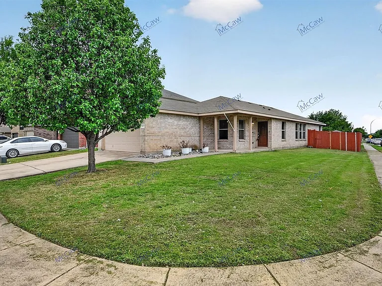 9133 Sun Haven Way — Photo 2