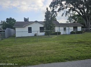 1826 Burkholder Cir W, Jacksonville, FL 32216
