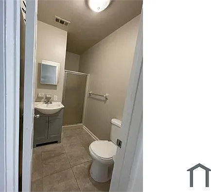 1734 W Diamond St #2 — Photo 7