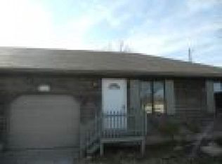 2101/2103 S 18th Ave, Ozark, MO 65721