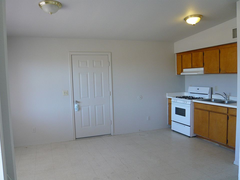 1st image of 364 W Aviation Dr