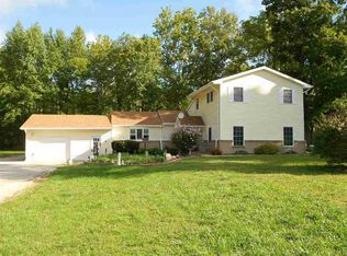 2626 E Feree Dr, Terre Haute, IN 47802