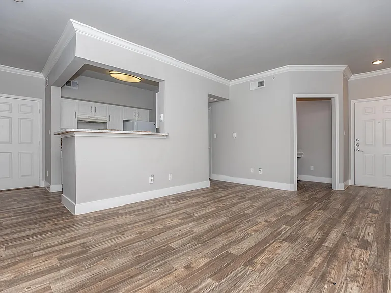 The Grayson at Baybrook — Photo 30